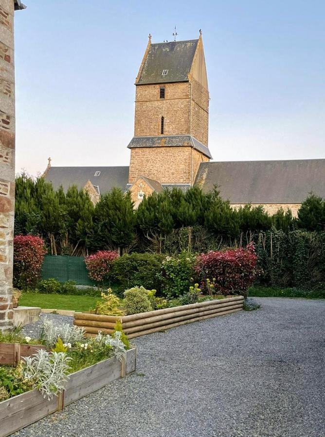 Maison De La Besliere Meuble De Tourisme 2 Etoiles Folligny Екстер'єр фото